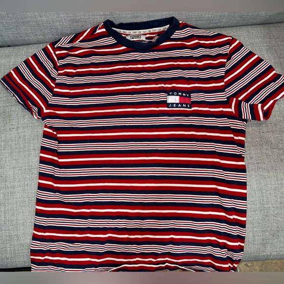 Tommy Hilfiger T-Shirt - Picture 1 of 4